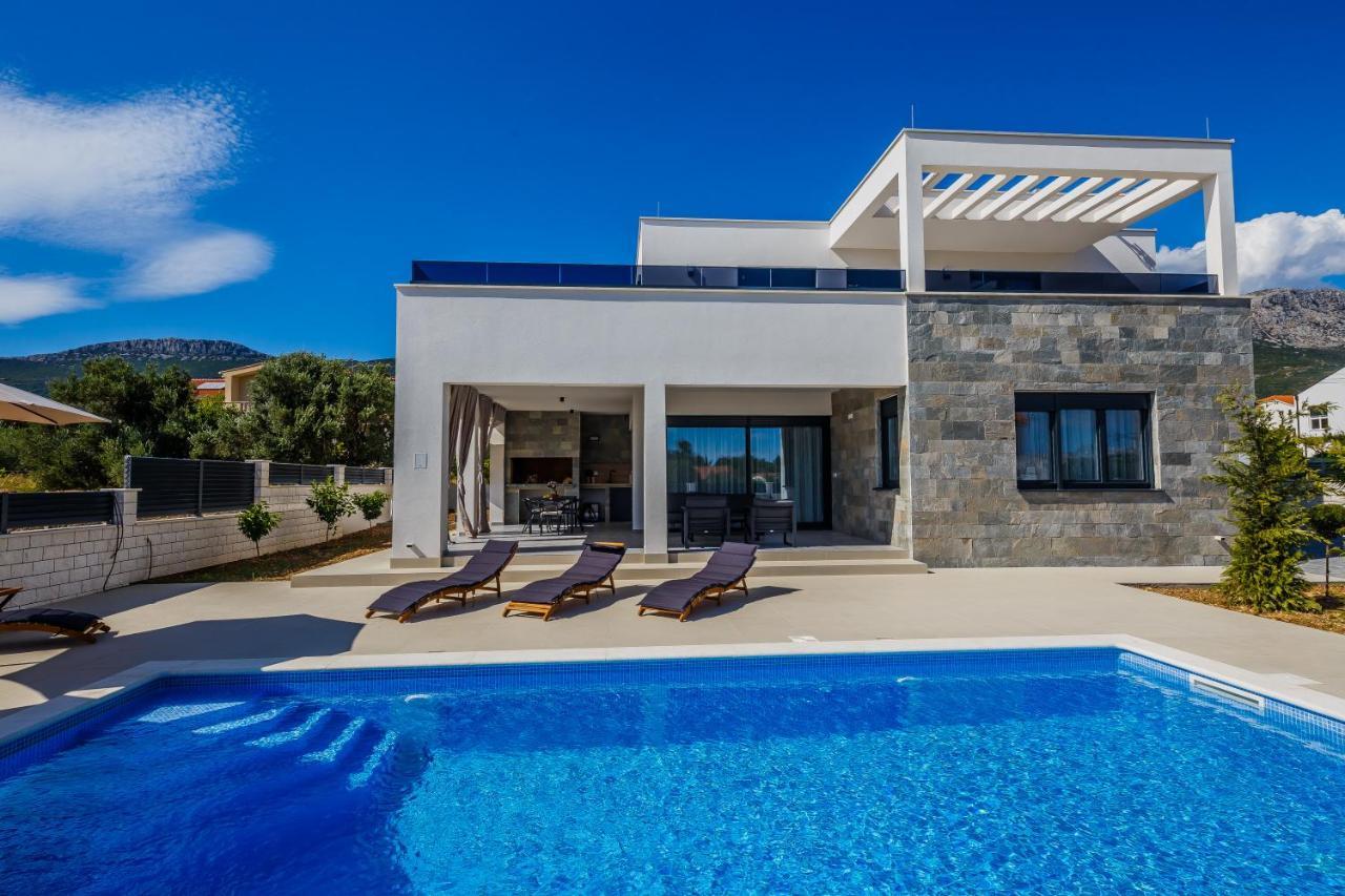 Villa Luka Каштела Екстер'єр фото